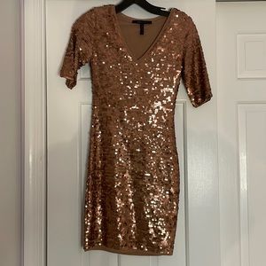 Bcbg maxazria rose gold sequin dress xxs